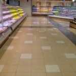 Geslepen supermarkt vloer