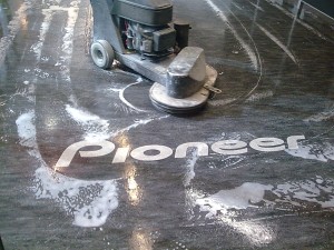 Pioneer Nederland marmoleum reinigen
