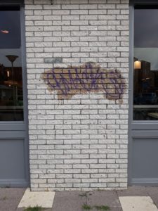 Graffiti verwijderd